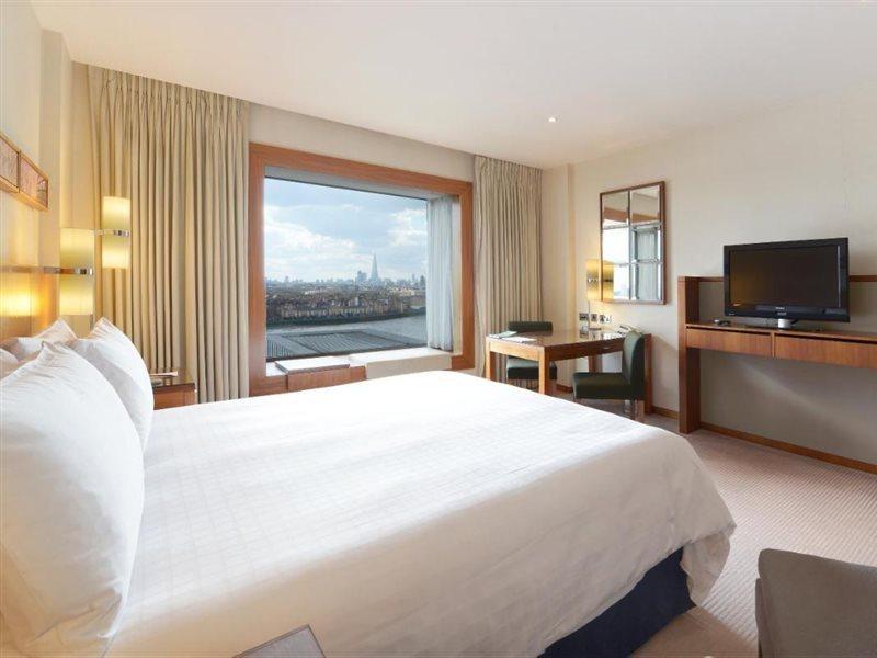 Canary Riverside Plaza Hotel Londres Exterior foto A room at the InterContinental London - The O2