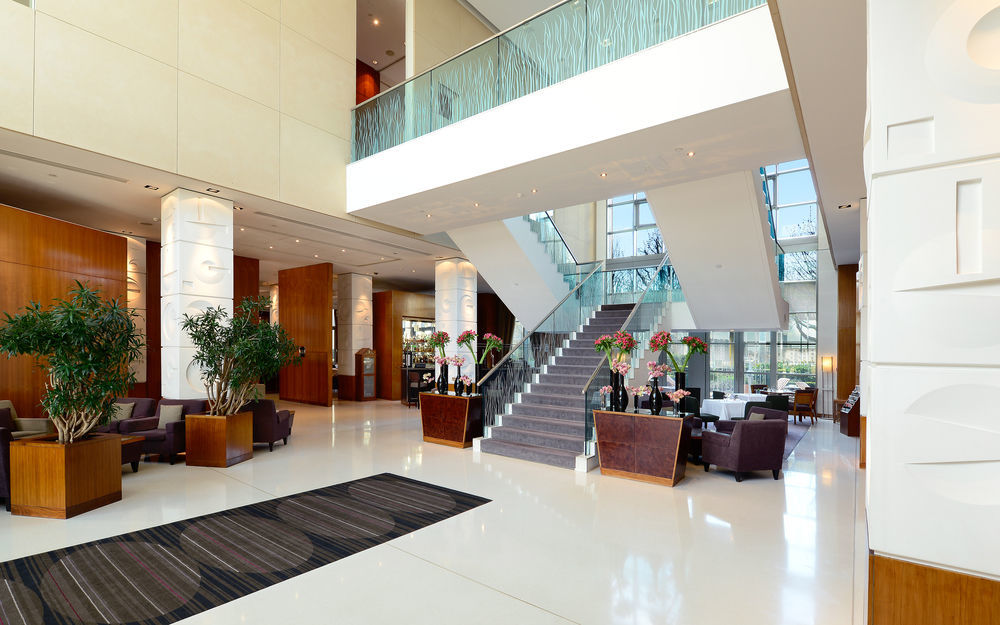 Canary Riverside Plaza Hotel Londres Exterior foto Lobby